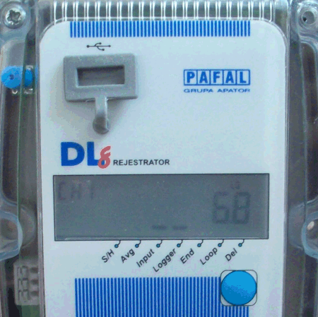 DL8 univerzální datalogger